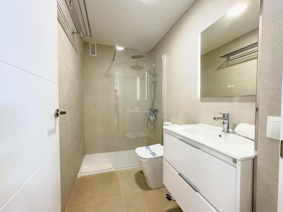 Valdecantos 6b- Front Line Harbour Apartamento Marbella