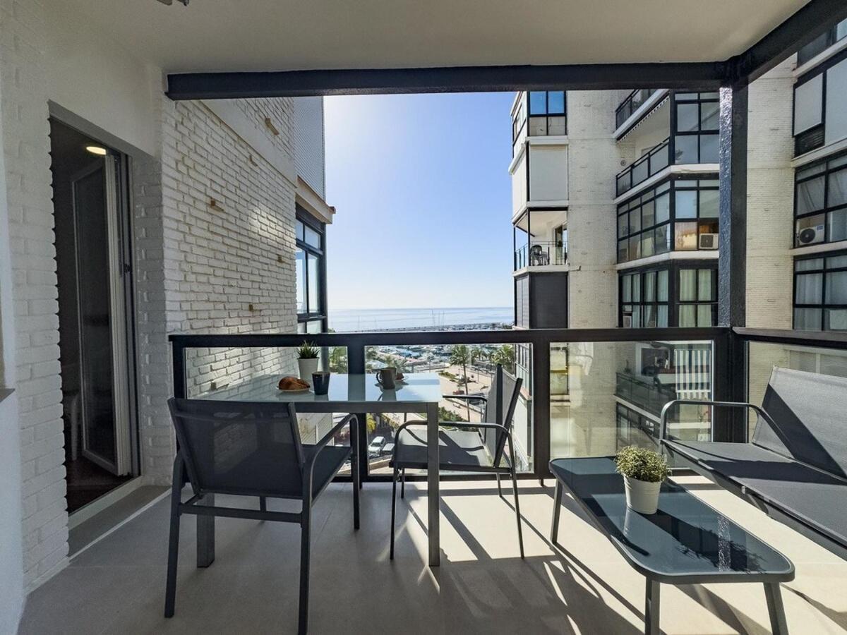 Apartamento Valdecantos 6b- Front Line Harbour *